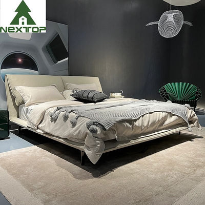 Купить Нержавеющая сталь Покрытая спальня Modern White Leather King Size Bed online manufacture